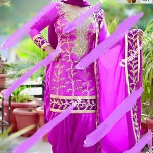 Punjabi suit